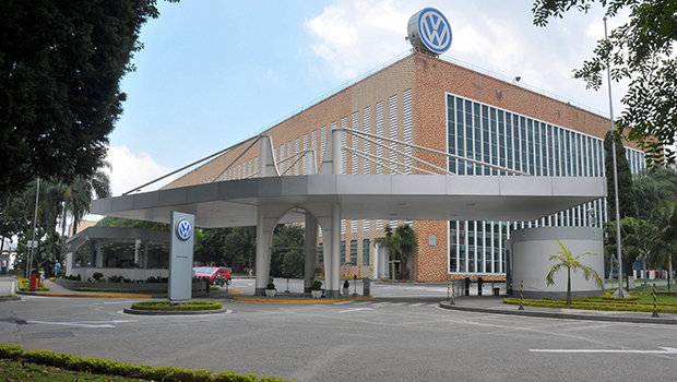 Volkswagen estuda processo de reestruturação