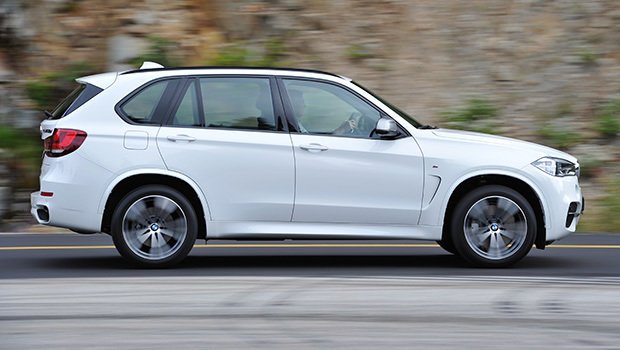 BMW traz versões a diesel do X5 ao Brasil