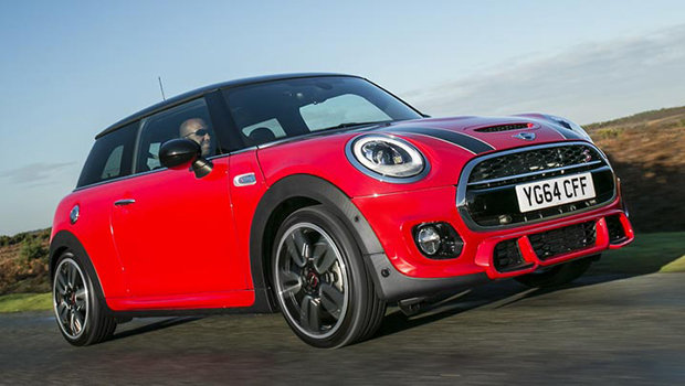 Mini lança pacote esportivo no Reino Unido