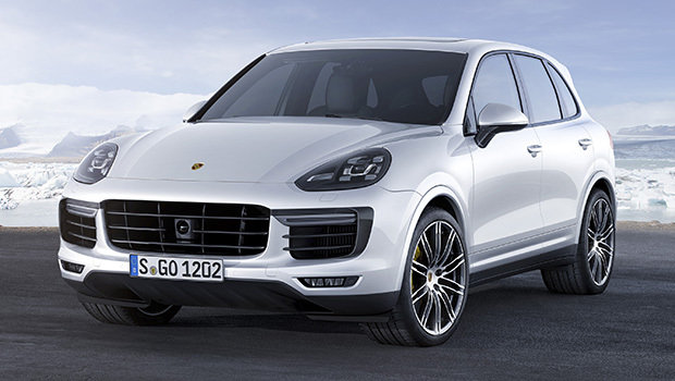 Porsche traz Cayenne Turbo S por R$ 969 mil