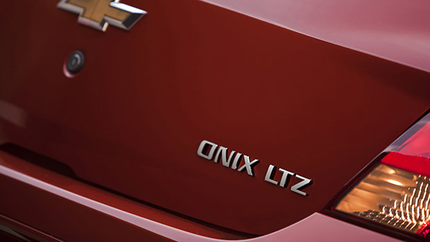 O significado das siglas das versões de carros