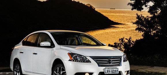 Nissan Sentra 2016 ganha versão Unique