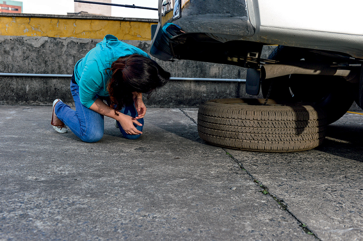 Longa Dura&ccedil;&atilde;o - M&atilde;o na roda