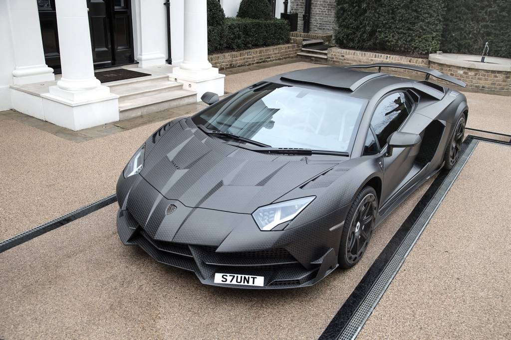 Mansory cria Aventador Superveloce exclusivo para bilionário europeu
