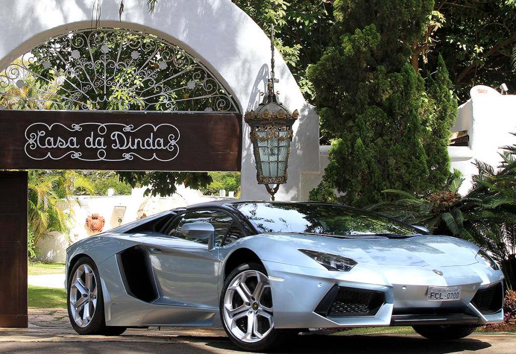 Lamborghini Aventador de Collor Lamborghini Aventador de Collor