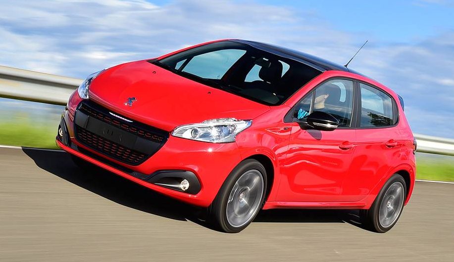 Impressões: rápido e divertido, Peugeot 208 GT chega por R$ 78.990