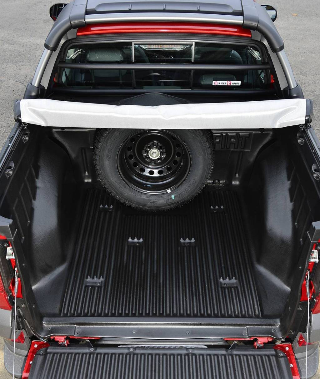 Fiat Strada Adventure x VW Saveiro Cross Fiat Strada Adventure x VW Saveiro Cross