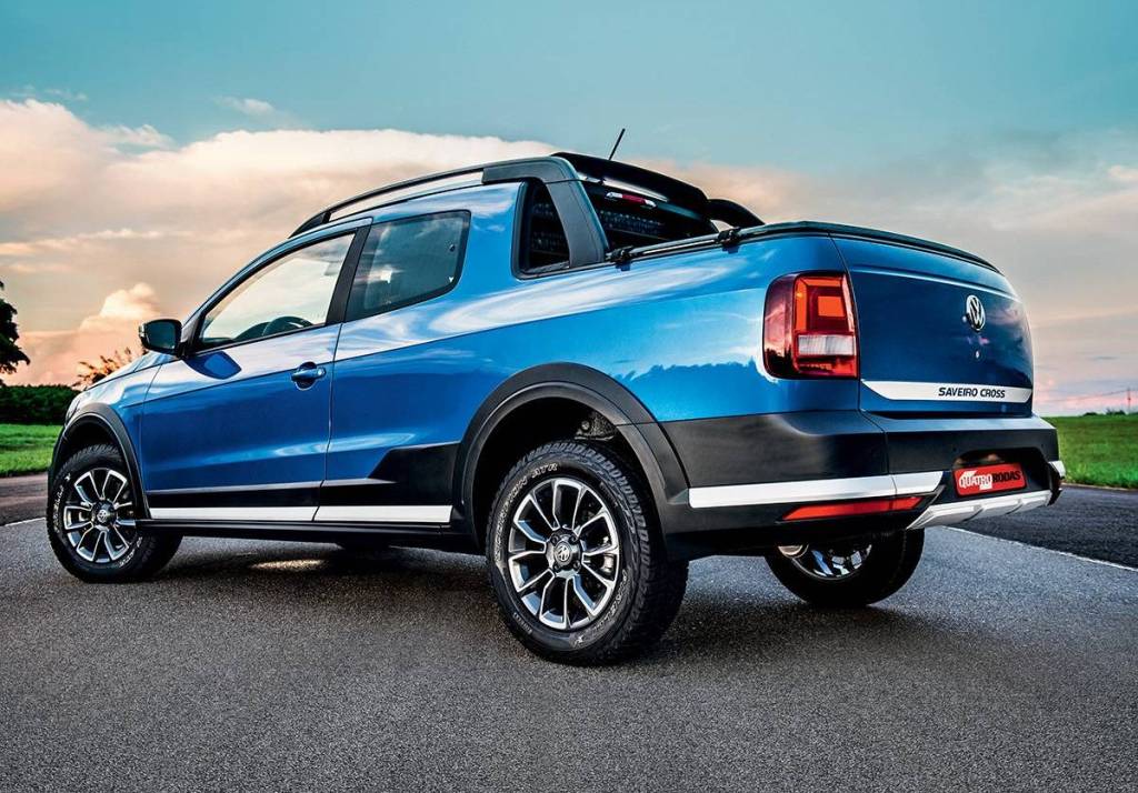 Fiat Strada Adventure x VW Saveiro Cross Fiat Strada Adventure x VW Saveiro Cross