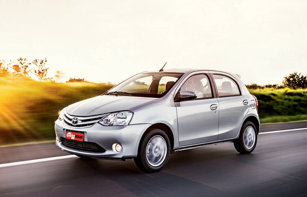 Toyota Etios XLS 1.5 A/T Toyota Etios XLS 1.5 automático: beleza interior
