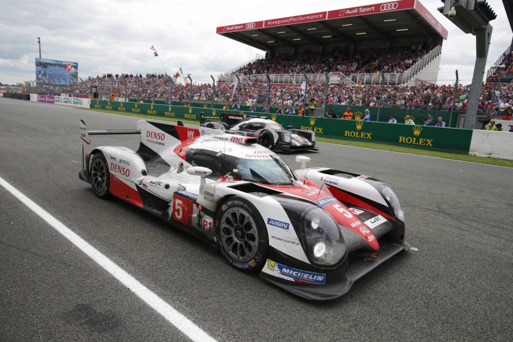 Toyota perde vitória em Le Mans Toyota perde vitória em Le Mans