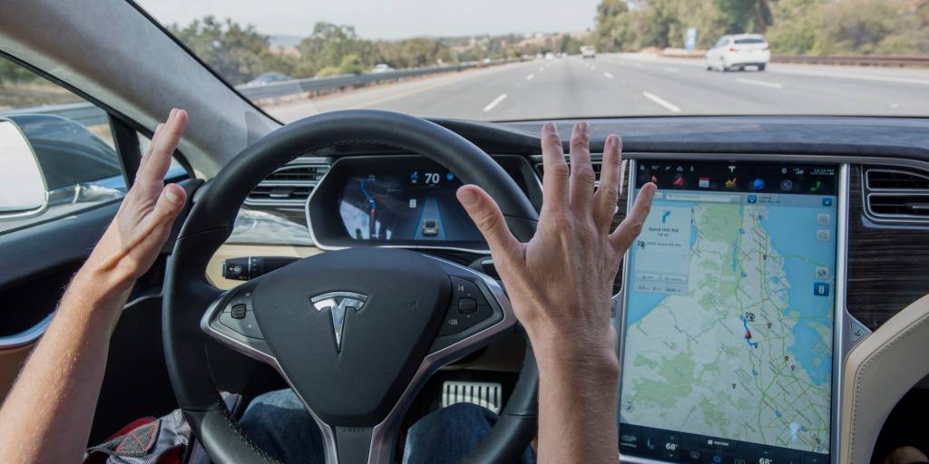 Tesla - autopilot Tesla - autopilot