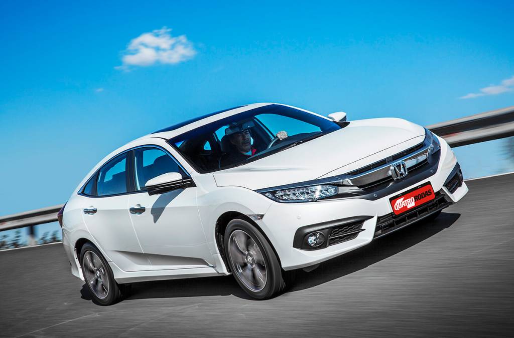 Honda Civic Touring 1.5 Turbo Honda Civic EXL 2.0 e Touring 1.5 Turbo: a hora da verdade