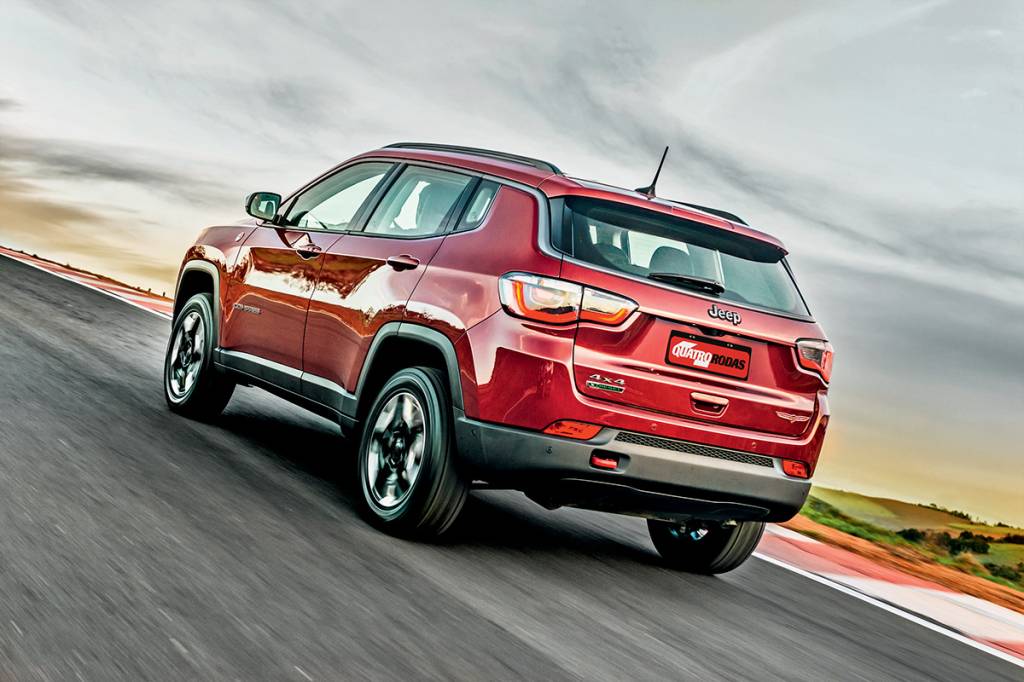581385170e216302700ac8a0qr-687-carro-compass-03-tif.jpeg Jeep Compass Trailhawk