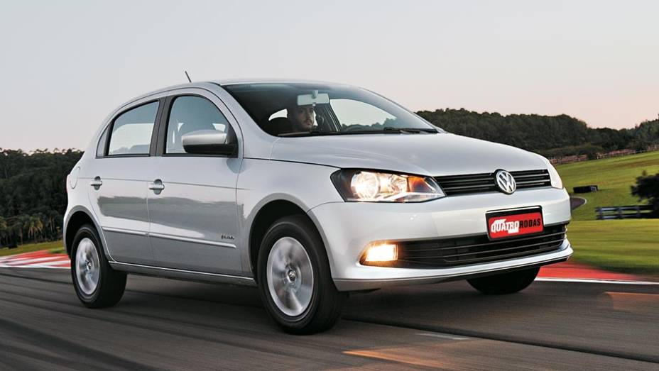 Faróis de neblina e antena são opcionais no pacote Trend | <a href="https://gutenberg.quatrorodas.abril.com.br/carros/testes/vw-gol-699508.shtml" rel="migration">Leia mais</a>