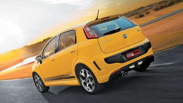 Corte vertical na lateral do para-choque só tem função estética | <a href="https://gutenberg.quatrorodas.abril.com.br/carros/testes/fiat-punto-699955.shtml" rel="migration">Leia mais</a> Corte vertical na lateral do para-choque só tem função estética | <a href="https://gutenberg.quatrorodas.abril.com.br/carros/testes/fiat-punto-699955.shtml" rel="migration">Leia mais</a>
