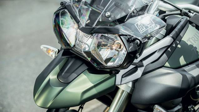 Vincos na bolha e no para-lama fixo, inspirados na rival | <a href="https://gutenberg.quatrorodas.abril.com.br/moto/testes/bmw-f-800-gs-x-triumph-tiger-800-xc-741460.shtml" rel="migration">Leia mais</a> Vincos na bolha e no para-lama fixo, inspirados na rival | <a href="https://gutenberg.quatrorodas.abril.com.br/moto/testes/bmw-f-800-gs-x-triumph-tiger-800-xc-741460.shtml" rel="migration">Leia mais</a>