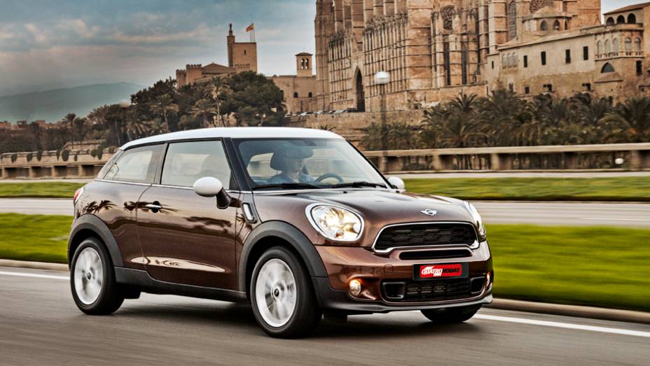 O paceman é igual ao conceito apresentado no Salão de Detroit | <a href="https://gutenberg.quatrorodas.abril.com.br/carros/impressoes/mini-paceman-cooper-s-733312.shtml" rel="migration">Leia mais</a>