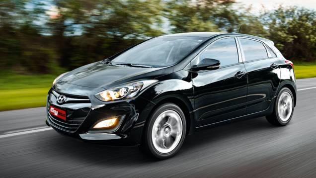 Grade trapezoidal, faróis alongados: i30 tem a nova cara da Hyundai | <a href="https://gutenberg.quatrorodas.abril.com.br/carros/testes/hyundai-i30-1-6-16v-flex-738228.shtml" rel="migration">Leia mais</a> Grade trapezoidal, faróis alongados: i30 tem a nova cara da Hyundai | <a href="https://gutenberg.quatrorodas.abril.com.br/carros/testes/hyundai-i30-1-6-16v-flex-738228.shtml" rel="migration">Leia mais</a>