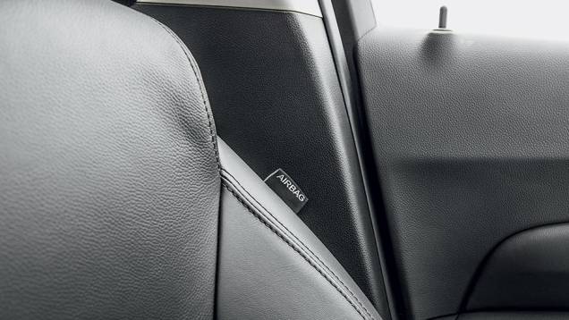 Airbags laterais são outro destaque da lista de itens de segurança | <a href="https://gutenberg.quatrorodas.abril.com.br/carros/comparativos/peugeot-308-x-hyundai-i30-x-chevrolet-cruze-740626.shtml" rel="migration">Leia mais</a> Airbags laterais são outro destaque da lista de itens de segurança | <a href="https://gutenberg.quatrorodas.abril.com.br/carros/comparativos/peugeot-308-x-hyundai-i30-x-chevrolet-cruze-740626.shtml" rel="migration">Leia mais</a>