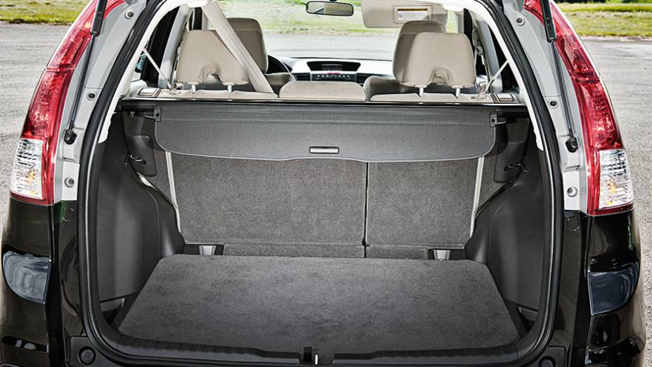 | <a href="https://gutenberg.quatrorodas.abril.com.br/carros/comparativos/honda-cr-v-x-hyundai-ix35-744731.shtml" rel="migration">Leia mais</a>