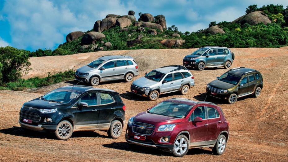 Reunimos três SUV, duas peruas e uma minivan, nas trilhas | <a href="https://gutenberg.quatrorodas.abril.com.br/carros/testes/aventureiros-urbanos-777231.shtml" rel="migration">Leia mais</a>