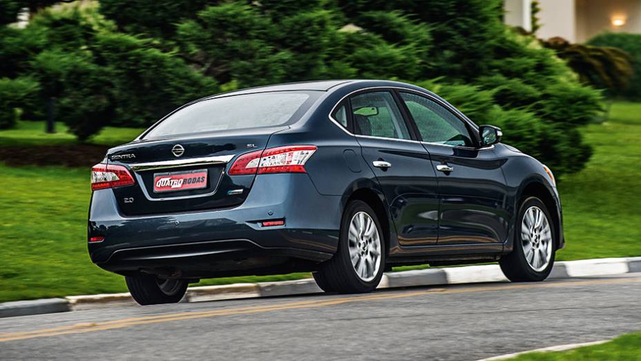 Nissan é a zebra do segmento e surpreende | <a href="https://gutenberg.quatrorodas.abril.com.br/carros/comparativos/sedas-medios-783295.shtml" rel="migration">Leia mais</a> Nissan é a zebra do segmento e surpreende | <a href="https://gutenberg.quatrorodas.abril.com.br/carros/comparativos/sedas-medios-783295.shtml" rel="migration">Leia mais</a>