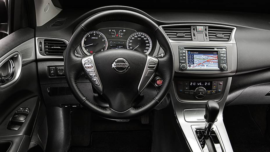 Falhas óbvias: vidro com função um-toque só para o motorista. Não há ESP | <a href="https://gutenberg.quatrorodas.abril.com.br/carros/comparativos/sedas-medios-783295.shtml" rel="migration">Leia mais</a> Falhas óbvias: vidro com função um-toque só para o motorista. Não há ESP | <a href="https://gutenberg.quatrorodas.abril.com.br/carros/comparativos/sedas-medios-783295.shtml" rel="migration">Leia mais</a>