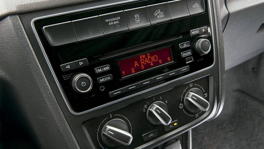 Upgrade no freio e ESP: a Saveiro est&aacute; mais segura | <a href="https://gutenberg.quatrorodas.abril.com.br/carros/comparativos/saveiro-x-strada-787696.shtml" rel="migration">Leia mais</a>
