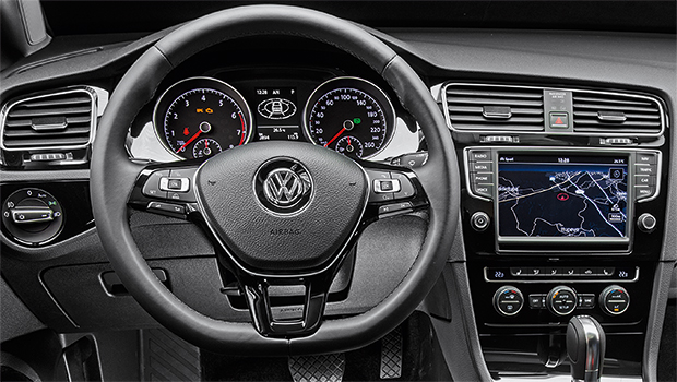 | <a href="https://gutenberg.quatrorodas.abril.com.br/reportagens/geral/vale-esperar-volkswagen-golf-nacional-791969.shtml" rel="migration">Leia mais</a>