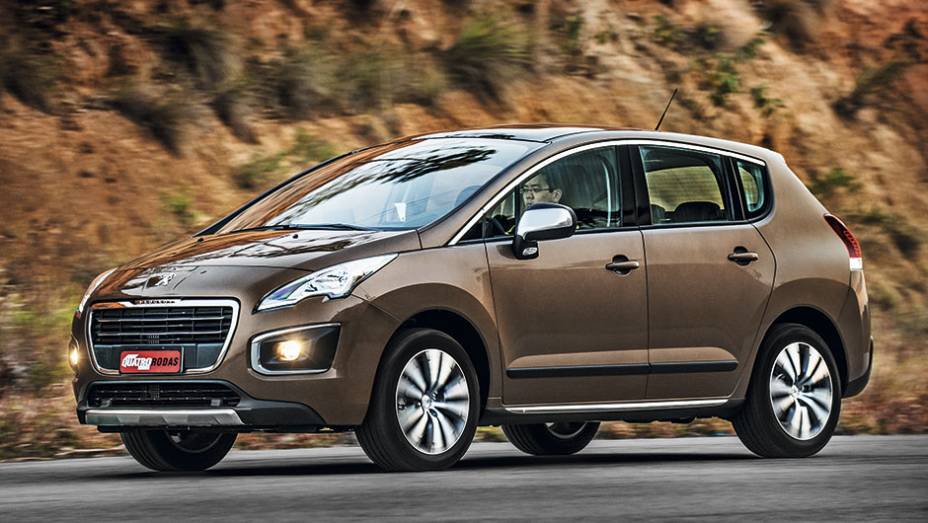 Mistura de minivan e SUV, ele é opção de carro familiar | <a href="https://gutenberg.quatrorodas.abril.com.br/carros/impressoes/peugeot-3008-791963.shtml" rel="migration">Leia mais</a>