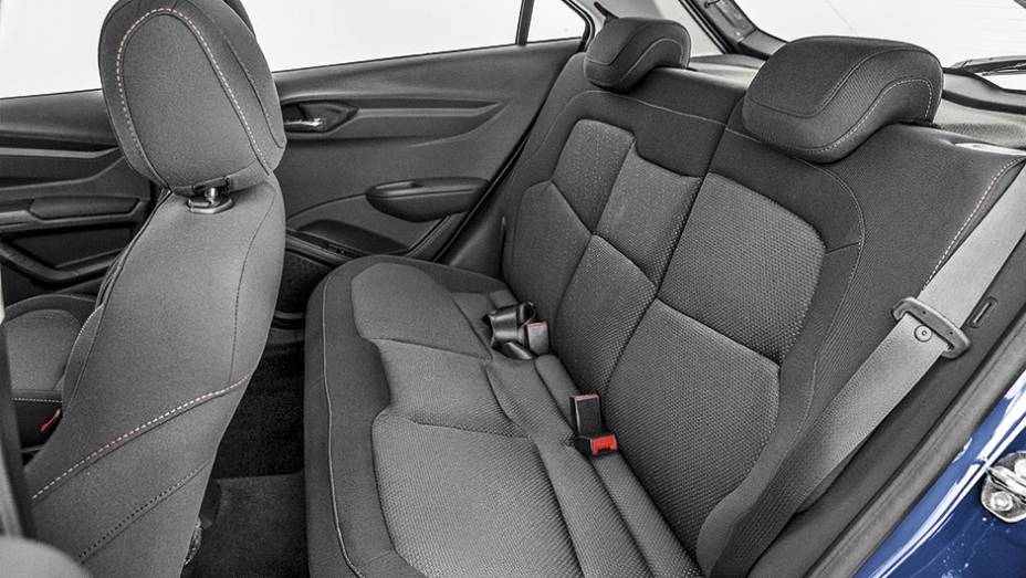 | <a href="https://gutenberg.quatrorodas.abril.com.br/carros/comparativos/renault-sandero-x-chevrolet-onix-x-hyundai-hb20-798448.shtml" rel="migration">Leia mais</a>