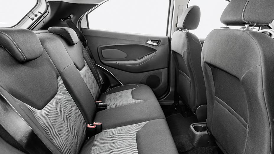Para sua categoria, espa&ccedil;o para pernas, ombros e cabe&ccedil;a do Ford Ka &eacute; generoso tanto na dianteira | <a href="https://gutenberg.quatrorodas.abril.com.br/carros/testes/novo-ford-ka-795762.shtml" rel="migration">Leia mais</a>