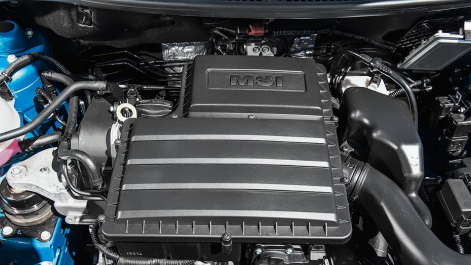 Novo motor 1.6 16V: forte e econ&ocirc;mico | <a href="https://gutenberg.quatrorodas.abril.com.br/carros/impressoes/volkswagen-fox-ed-9-2014-802701.shtml" target="_blank" rel="migration">Leia mais</a>