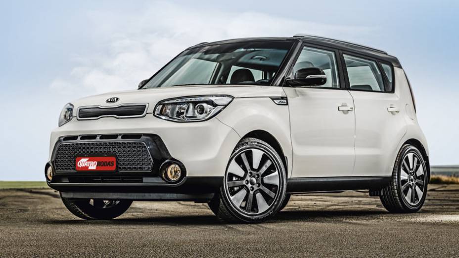 O tempo fechou quando o preço do Soul foi divulgado | <a href="https://gutenberg.quatrorodas.abril.com.br/carros/testes/kia-soul-ed-9-2014-802652.shtml" target="_blank" rel="migration">Leia mais</a>