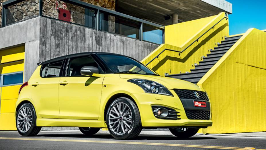 Japonês utiliza motor aspirado e câmbio manual | <a href="https://gutenberg.quatrorodas.abril.com.br/carros/testes/suzuki-swift-sport-r-798745.shtml" rel="migration">Leia mais</a>