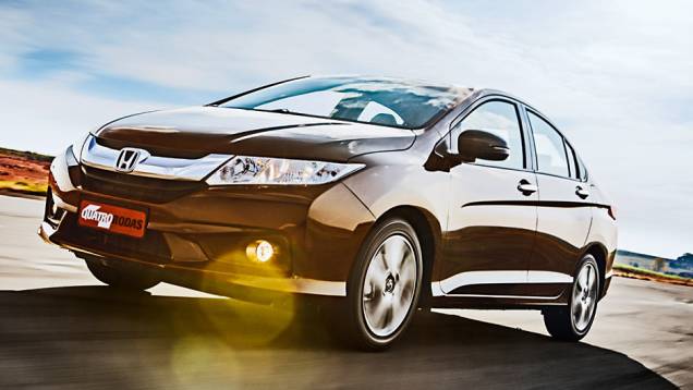 Versão EXL volta ao mercado. A Sport deixa de ser oferecida | <a href="https://gutenberg.quatrorodas.abril.com.br/carros/testes/honda-city-807297.shtml" target="_blank" rel="migration">Leia mais</a> Versão EXL volta ao mercado. A Sport deixa de ser oferecida | <a href="https://gutenberg.quatrorodas.abril.com.br/carros/testes/honda-city-807297.shtml" target="_blank" rel="migration">Leia mais</a>