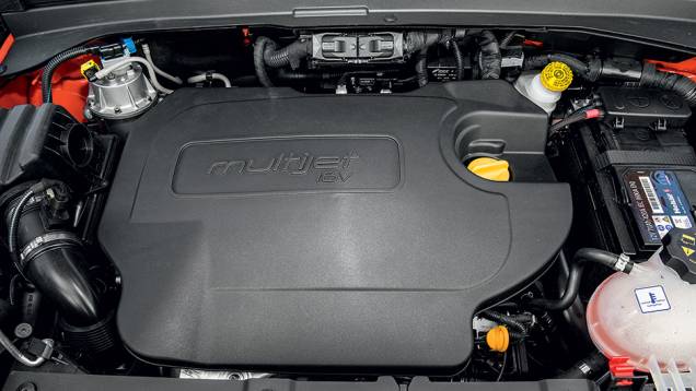 Jeep será o único da categoria a oferecer motor diesel | <a href="https://gutenberg.quatrorodas.abril.com.br/carros/impressoes/jeep-renegade-823470.shtml" target="_blank" rel="migration">Leia mais</a> Jeep será o único da categoria a oferecer motor diesel | <a href="https://gutenberg.quatrorodas.abril.com.br/carros/impressoes/jeep-renegade-823470.shtml" target="_blank" rel="migration">Leia mais</a>