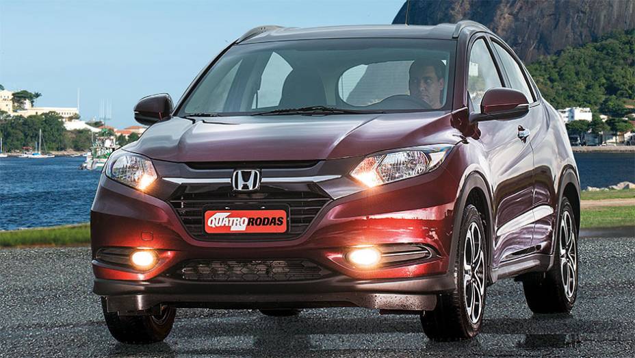 SUV tem rodas de liga leve e pneus 215/55 R17 | <a href="https://gutenberg.quatrorodas.abril.com.br/carros/testes/honda-hr-v-exl-848201.shtml" target="_blank" rel="migration">Leia mais</a>