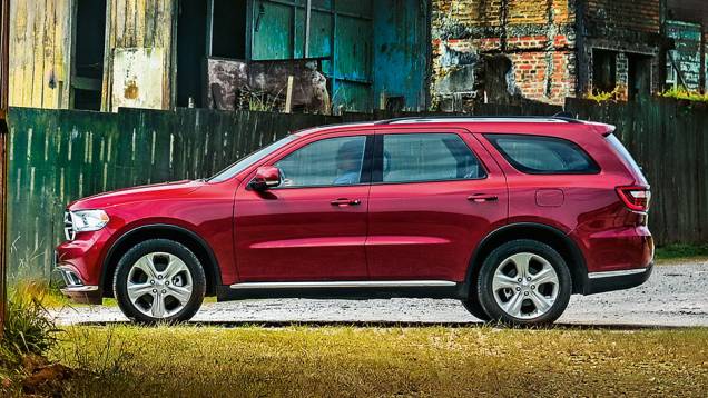Durango leva sete e traz DVD para as crianças | <a href="https://gutenberg.quatrorodas.abril.com.br/carros/testes/dodge-durango-limited-857100.shtml" target="_blank" rel="migration">Leia mais</a> Durango leva sete e traz DVD para as crianças | <a href="https://gutenberg.quatrorodas.abril.com.br/carros/testes/dodge-durango-limited-857100.shtml" target="_blank" rel="migration">Leia mais</a>