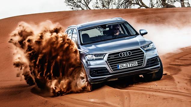 <a href="https://gutenberg.quatrorodas.abril.com.br//carros/impressoes/audi-q7-866880.shtml" target="_blank" rel="migration">Leia mais</a> <a href="https://gutenberg.quatrorodas.abril.com.br//carros/impressoes/audi-q7-866880.shtml" target="_blank" rel="migration">Leia mais</a>