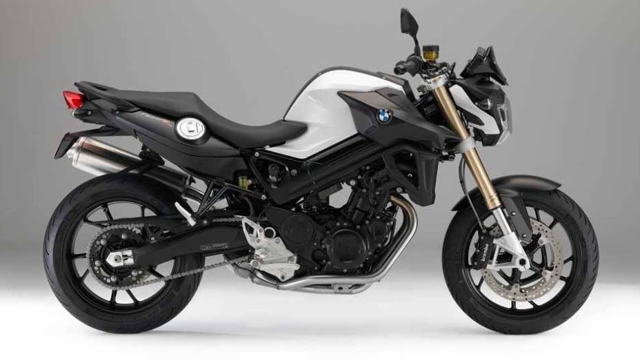 BMW F800R 2015 | <a href="https://gutenberg.quatrorodas.abril.com.br/moto/noticias/confira-novidades-salao-milao-2014-812658.shtml" rel="migration">Leia mais</a>