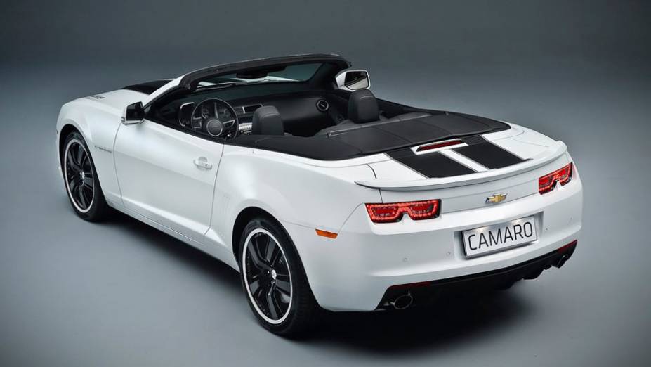 <a href="https://gutenberg.quatrorodas.abril.com.br/noticias/chevrolet-camaro-chega-europa-305036_p.shtml" rel="migration">Leia mais</a>