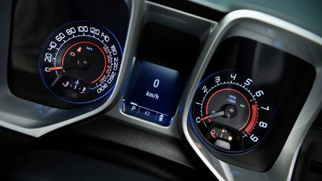 <a href="https://gutenberg.quatrorodas.abril.com.br/noticias/chevrolet-camaro-chega-europa-305036_p.shtml" rel="migration">Leia mais</a> <a href="https://gutenberg.quatrorodas.abril.com.br/noticias/chevrolet-camaro-chega-europa-305036_p.shtml" rel="migration">Leia mais</a>