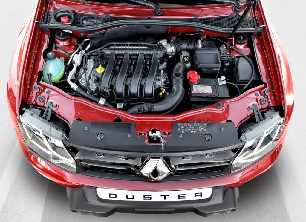 Renault Duster 2017 A linha 2017 do SUV ganhou o alternador que recupera energia