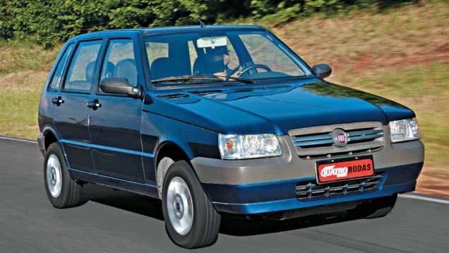 O Fiat Mille também obteve nota 1/5 | <a href="https://gutenberg.quatrorodas.abril.com.br/noticias/carros-mais-menos-resistentes-alagamentos-731244.shtml" rel="migration">Leia mais</a> O Fiat Mille também obteve nota 1/5 | <a href="https://gutenberg.quatrorodas.abril.com.br/noticias/carros-mais-menos-resistentes-alagamentos-731244.shtml" rel="migration">Leia mais</a>