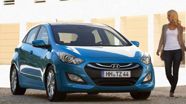 Para-brisas do novo modelo está mais alongado - <a href="https://gutenberg.quatrorodas.abril.com.br/reportagens/salao/hyundai-i30-639880.shtml" rel="migration">Leia Mais</a> Para-brisas do novo modelo está mais alongado - <a href="https://gutenberg.quatrorodas.abril.com.br/reportagens/salao/hyundai-i30-639880.shtml" rel="migration">Leia Mais</a>