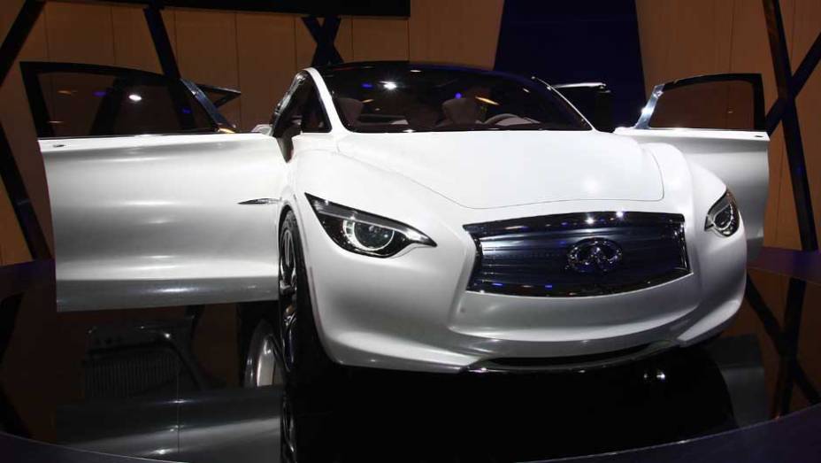 Infiniti Etherea