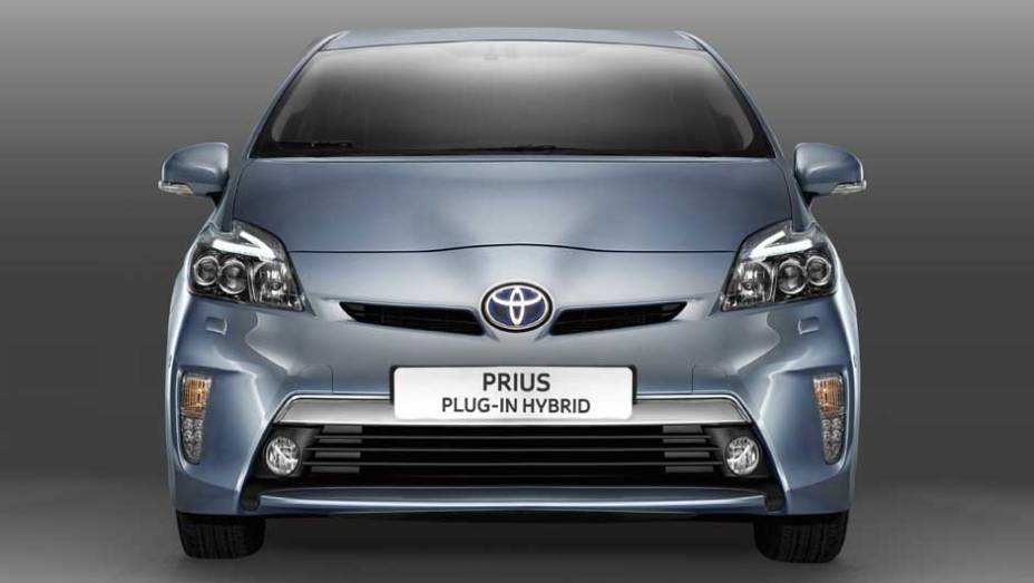 Prius Plug-in &eacute; o primeiro h&iacute;brido da marca que oferece tecnologia plug-in
