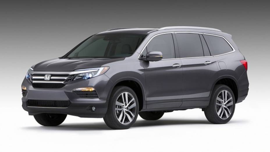 A Honda apresenta a nova geração do utilitário esportivo Pilot às vésperas do Salão de Chicago | <a href="https://gutenberg.quatrorodas.abril.com.br/noticias/fabricantes/honda-divulga-imagens-pilot-2016-835540.shtml" rel="migration">Leia mais</a>