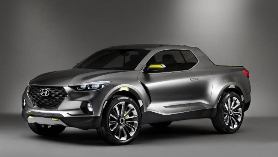 Picape crossover chega com grade frontal mais robusto e faróis com luzes de LED | <a href="https://gutenberg.quatrorodas.abril.com.br/noticias/saloes/detroit-2015/hyundai-revela-conceito-santa-cruz-detroit-825121.shtmll" rel="migration">Leia mais</a>